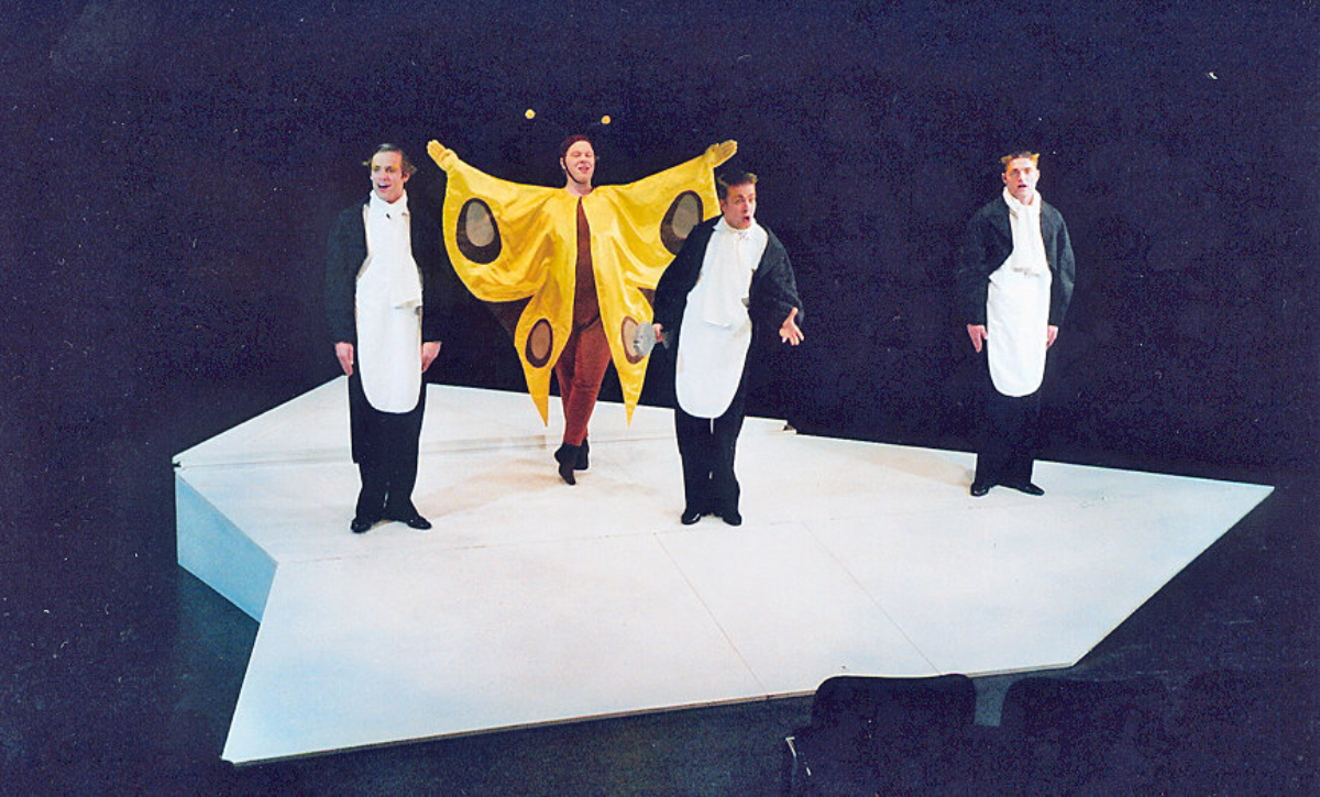 2008 // Bühnenbild und Kostüme für An der Arche um acht / Hub / Regie: Thomas Hollaender / Staatstheater Mainz